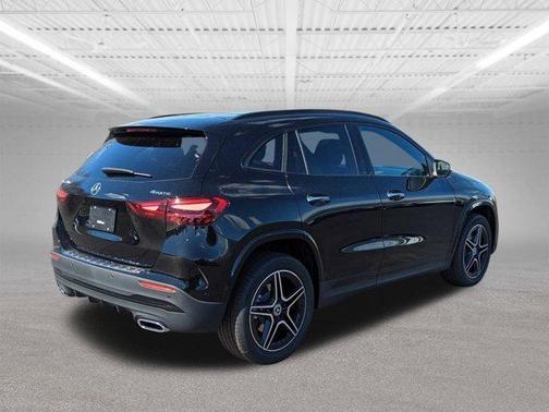 2024 Mercedes-Benz GLA 250 Base 4MATIC