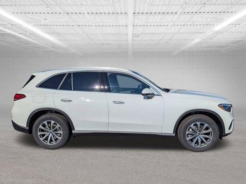 2026 Mercedes-Benz GLC 300 Base 4MATIC