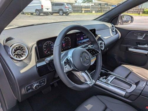 2025 Mercedes-Benz GLA 250 Base 4MATIC