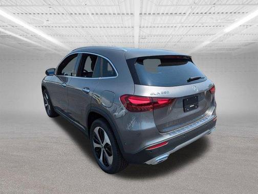 2025 Mercedes-Benz GLA 250 Base 4MATIC