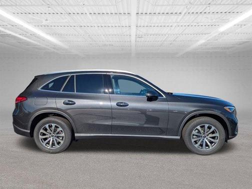 2026 Mercedes-Benz GLC 300 Base 4MATIC