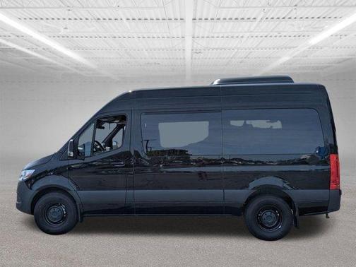 2024 Mercedes-Benz Sprinter 2500 144 WB Standard Roof Passenger