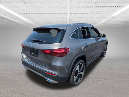 2025 Mercedes-Benz GLA 250 4MATIC
