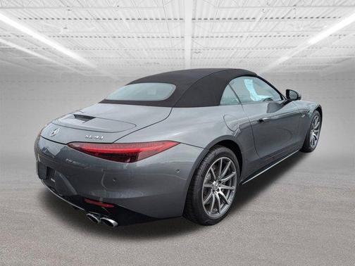 2023 Mercedes-Benz AMG SL 43 Base