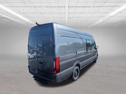 2024 Mercedes-Benz eSprinter 2500 170 WB High Roof Cargo