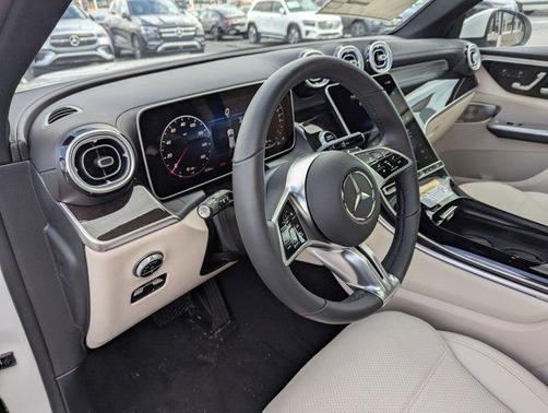2025 Mercedes-Benz GLC 350e Base 4MATIC