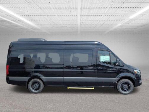 2025 Mercedes-Benz Sprinter 2500 High Roof