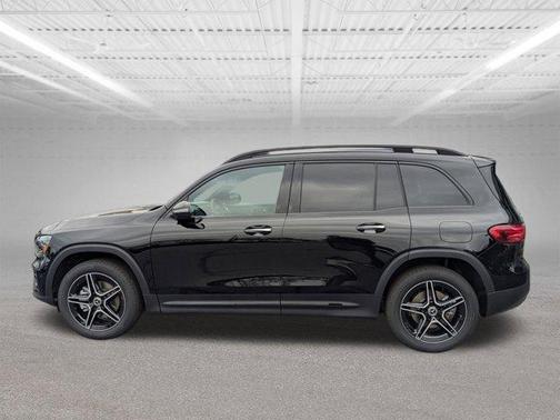 2026 Mercedes-Benz GLB 250 Base 4MATIC