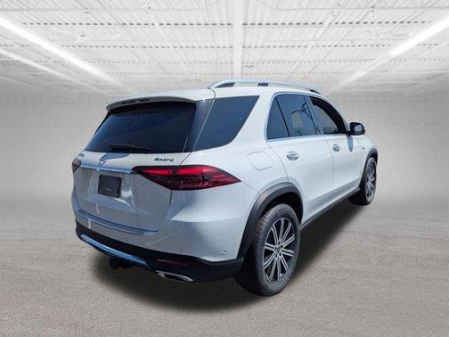 2025 Mercedes-Benz GLE 450e 4MATIC