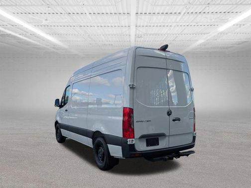 2025 Mercedes-Benz Sprinter 2500
