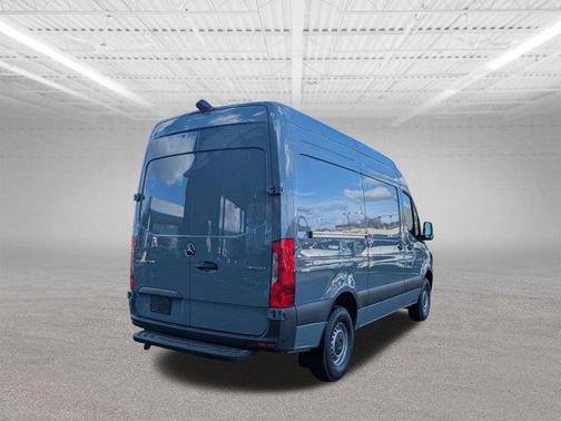 2025 Mercedes-Benz Sprinter 2500