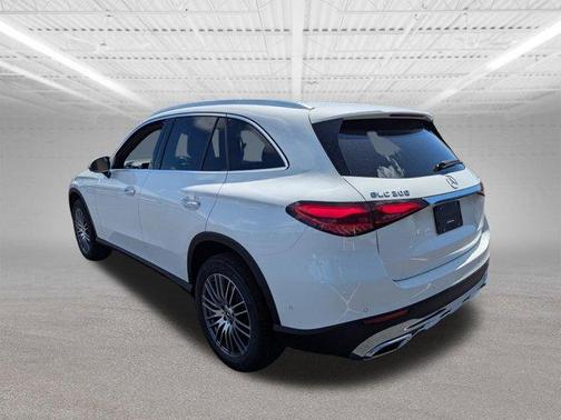 2025 Mercedes-Benz GLC 300 Base 4MATIC