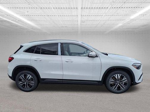 2025 Mercedes-Benz GLA 250 Base 4MATIC