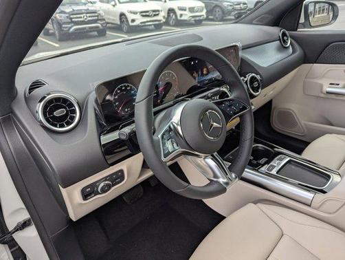 2025 Mercedes-Benz GLA 250 Base 4MATIC