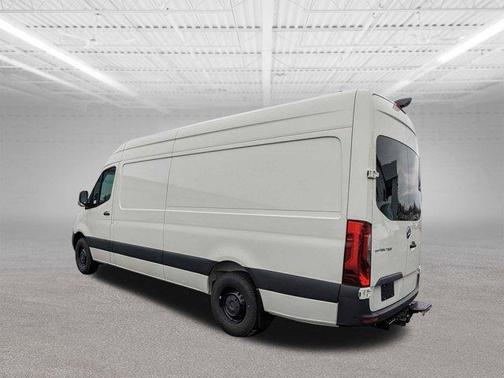 2024 Mercedes-Benz Sprinter 2500 