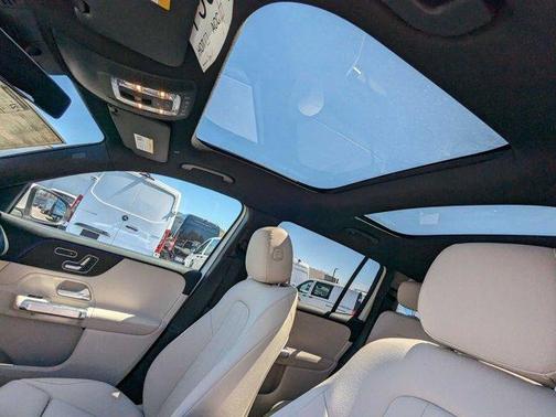 2024 Mercedes-Benz GLB 250 Base 4MATIC