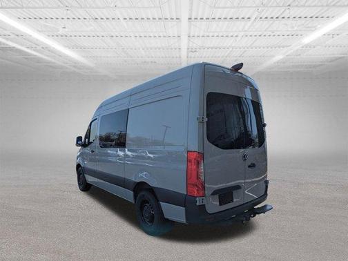 2025 Mercedes-Benz Sprinter 2500