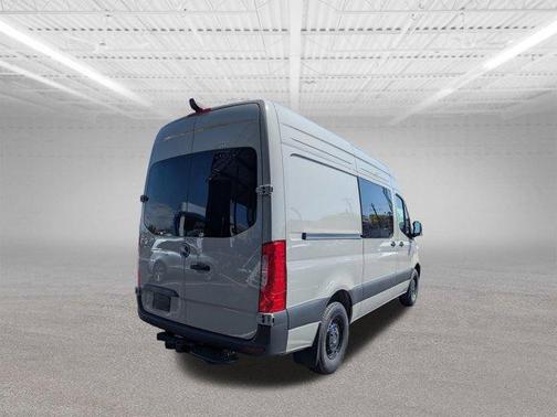 2025 Mercedes-Benz Sprinter 2500