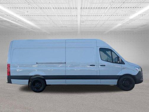 2024 Mercedes-Benz eSprinter 2500 170 WB High Roof Cargo