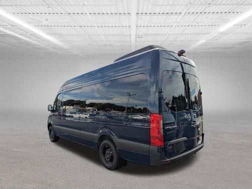 2025 Mercedes-Benz Sprinter 2500 High Roof