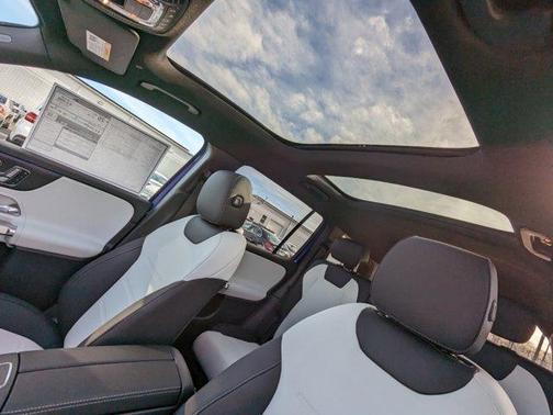 2023 Mercedes-Benz GLB 250 Base 4MATIC