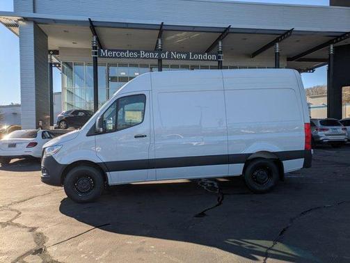 2025 Mercedes-Benz Sprinter 2500