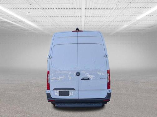 2025 Mercedes-Benz Sprinter 2500