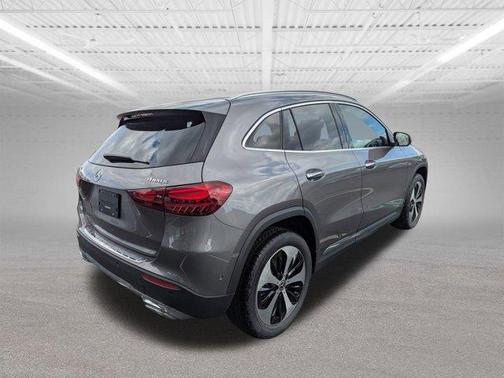 2025 Mercedes-Benz GLA 250 Base 4MATIC