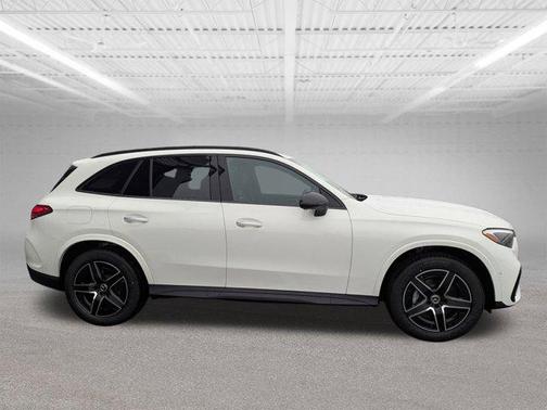 2025 Mercedes-Benz GLC 300 Base 4MATIC