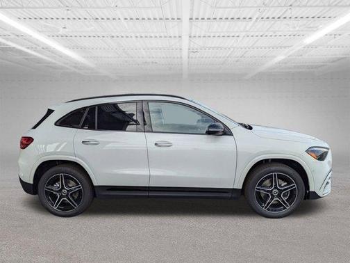 2025 Mercedes-Benz GLA 250 Base 4MATIC