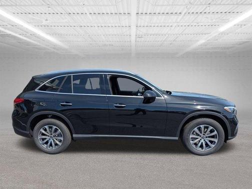 2025 Mercedes-Benz GLC 300 Base 4MATIC