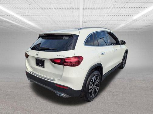 2026 Mercedes-Benz GLA 250 Base 4MATIC