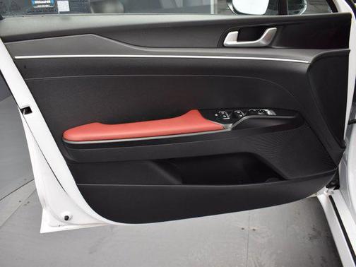 Glacial White Pearl 2023 Kia K5 GT-Line