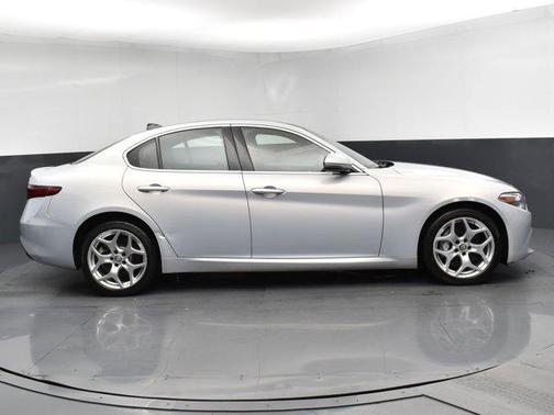 2021 Alfa Romeo Giulia Ti