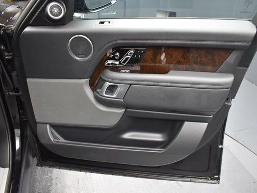 2020 Land Rover Range Rover 3.0L V6 Supercharged HSE