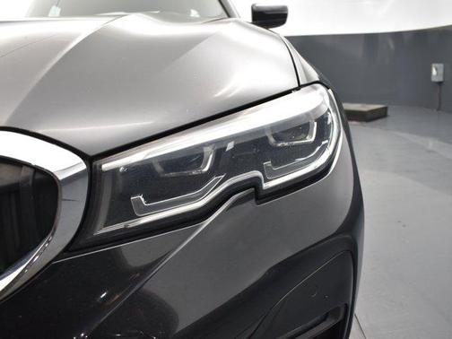 2019 BMW 330 xDrive