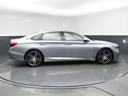 2022 Honda Accord Hybrid Touring