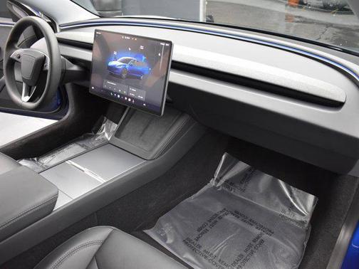 2024 Tesla Model 3 Standard Range