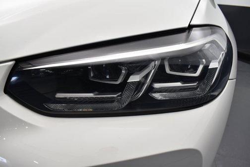 Alpine White 2022 BMW X3 M40i