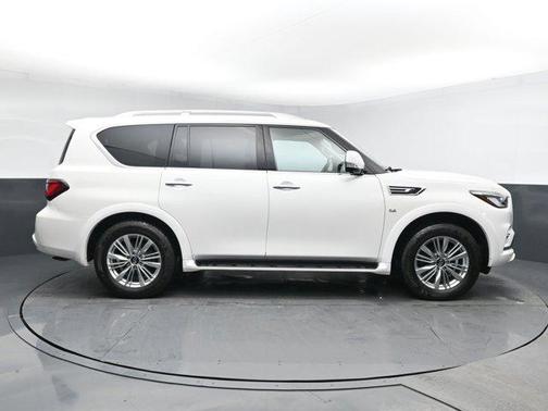 2018 INFINITI QX80 Base