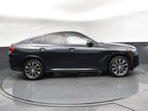 2025 BMW X6 xDrive40i