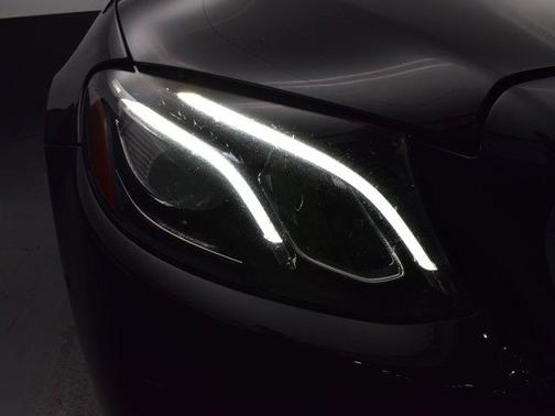 2018 Mercedes-Benz E-Class 4MATIC