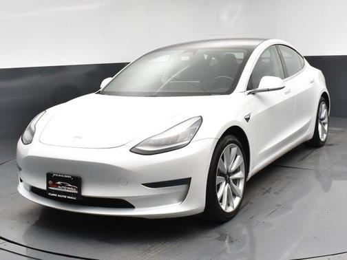 2019 Tesla Model 3 Long Range