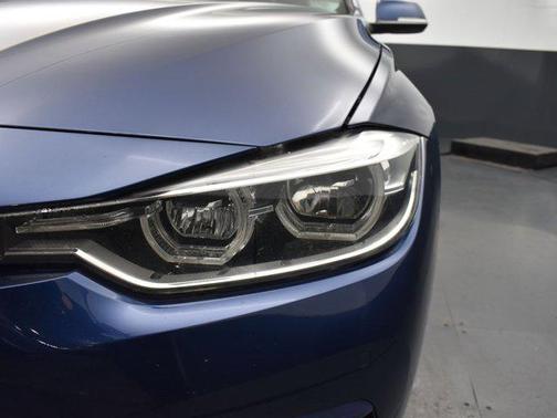 2018 BMW 330 xDrive