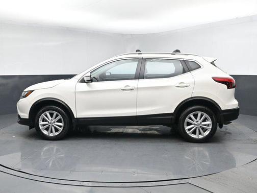 2017 Nissan Rogue Sport SV