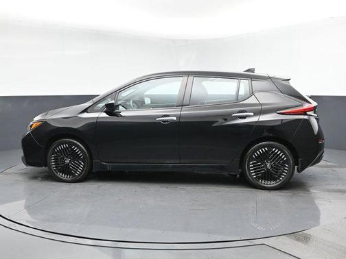 2023 Nissan Leaf SV PLUS 60 kWh