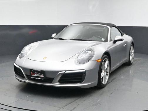 2019 Porsche 911 Carrera