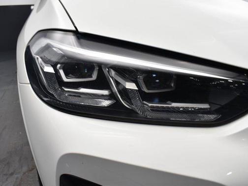2022 BMW X3 M40i