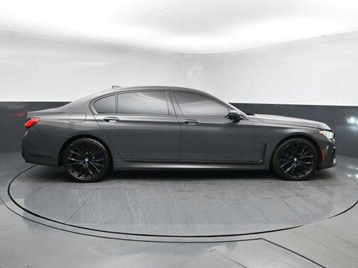 2020 BMW 750 i xDrive