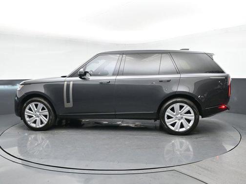 2023 Land Rover Range Rover P400 SE